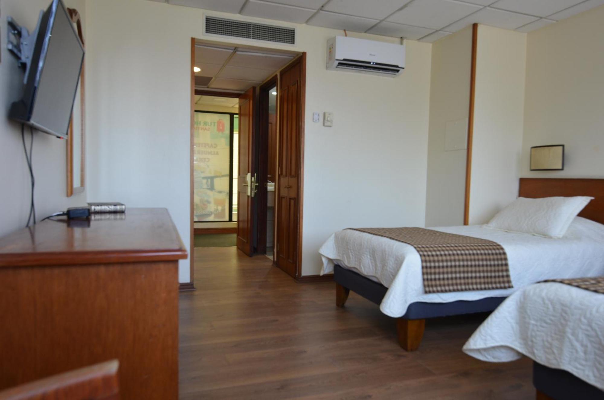 Tur Hotel Santiago Luaran gambar