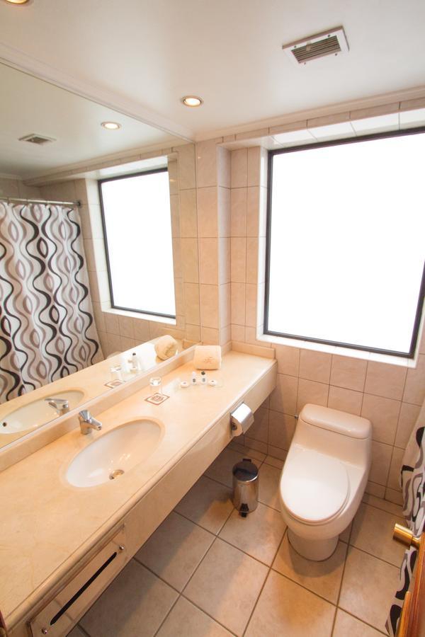 Tur Hotel Santiago Luaran gambar