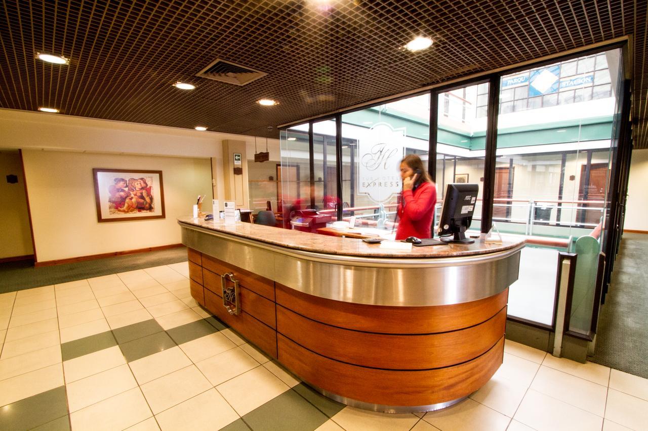 Tur Hotel Santiago Luaran gambar