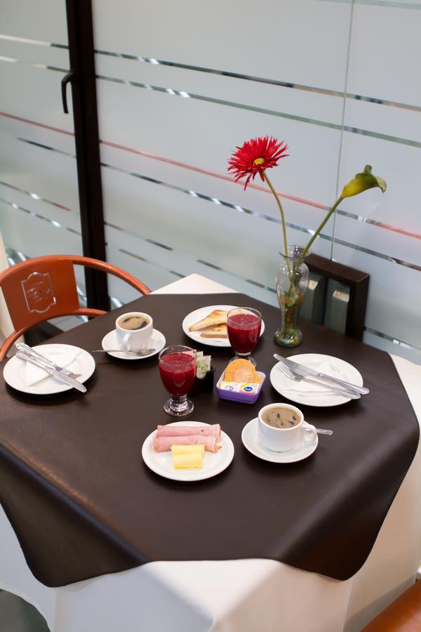 Tur Hotel Santiago Luaran gambar