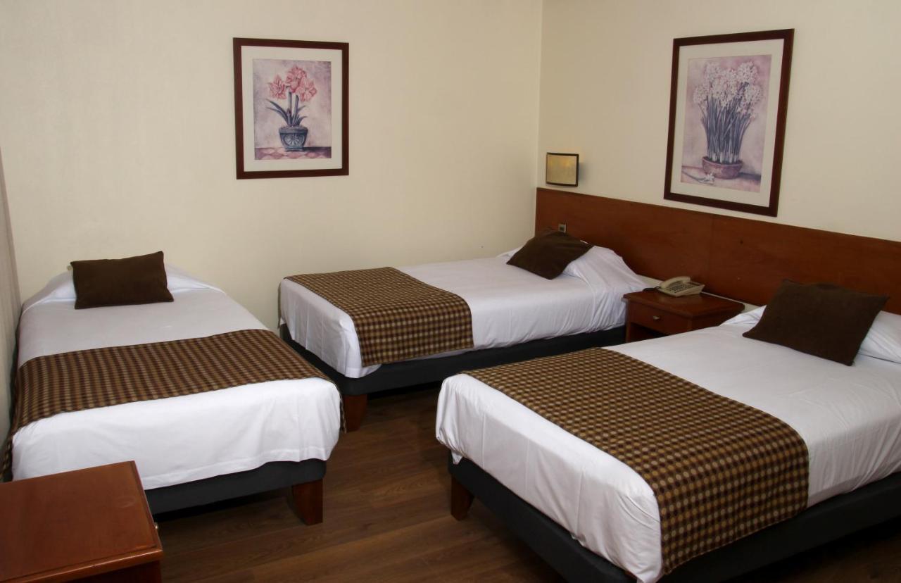 Tur Hotel Santiago Luaran gambar